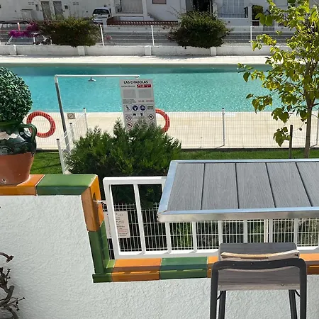 Apartment Le Canola Port - 45m2 - Vue Piscine - 500m- Parking Prive Gratuit Empuriabrava